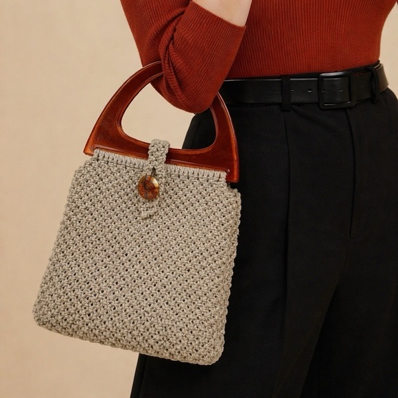 Handbags - Woven Handheld Tote Bag with Wood Handle - Cream